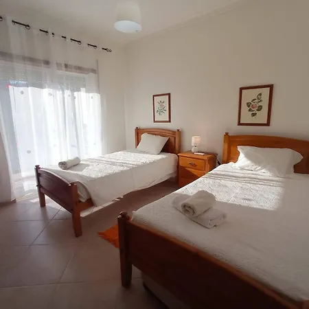 Sweet Coral Do Vau 1 I * Portimao